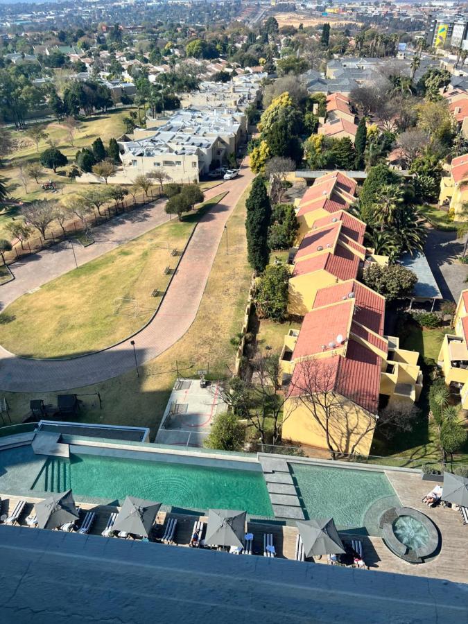 The Capital On The Park Otel Johannesburg Dış mekan fotoğraf